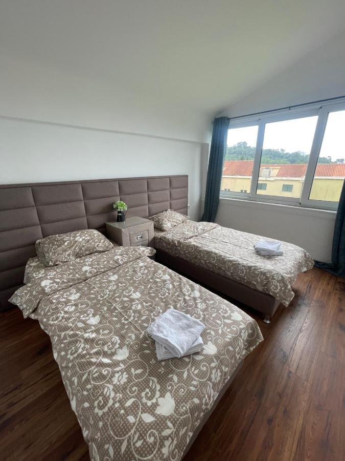 Family Residence Petrovac Ngoại thất bức ảnh