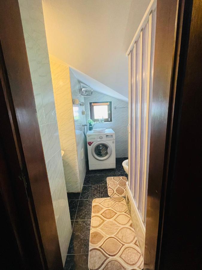 Family Residence Petrovac Ngoại thất bức ảnh